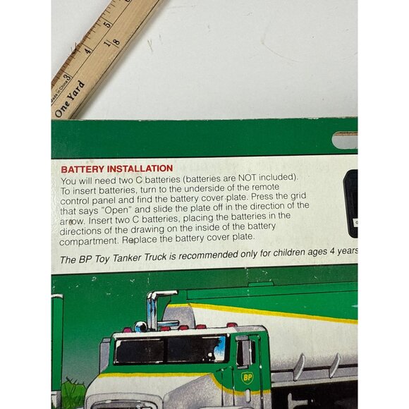 Vintage Bp 1992 Limited Edition 1:24 Remote Control Toy Tanker Truck Not tested - Picture 7 of 8